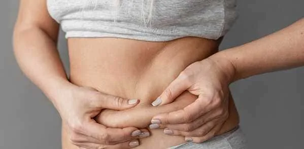 ¿Cuesta más perder grasa en la menopausia? Esto es lo que pasa